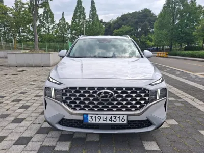 Hyundai Santafe · 2022 год