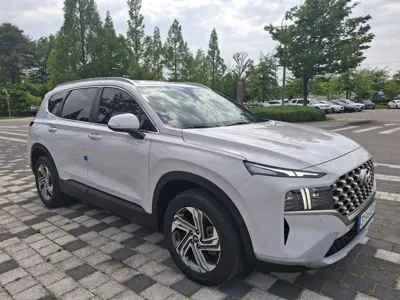 Hyundai Santafe 2022, 57175 км, за 15953.63 USD