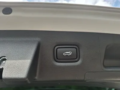 Hyundai Santafe 2022, 57175 км, за 15938.08 USD - фото 13