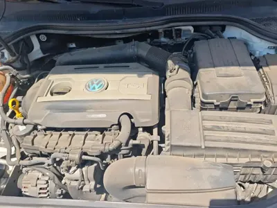 Volkswagen CC 2015, 122899 км, за 6179.99 USD - фото 10