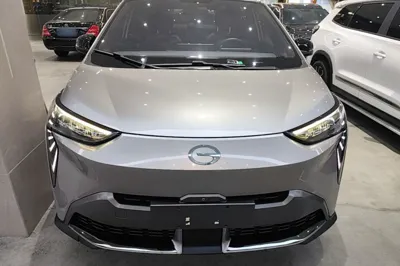 AION Y 2022, 23100 км, за 13464 USD