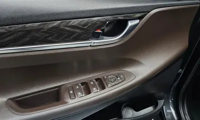 Hyundai Grandeur 2018, 70440 км, за 9382.23 USD - фото 16