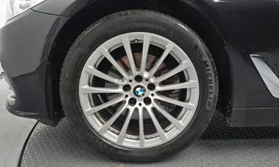 BMW 5-Series 2019, 114404 км, за 13456.74 USD