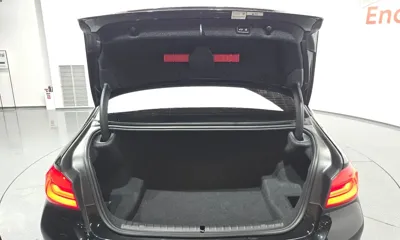 BMW 5-Series 2019, 114404 км, за 13456.74 USD - фото 31