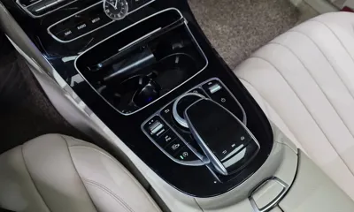 Mercedes-Benz E-Class 2020, 109429 км, за 19764.69 USD - фото 9