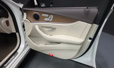 Mercedes-Benz E-Class 2020, 109429 км, за 19764.69 USD - фото 24