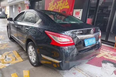 Nissan Teana 2013, 125500 км, за 8318 USD
