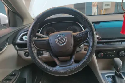Buick GT 2017, 139500 км, за 5587 USD
