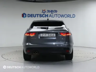 Jaguar F-Pace 2017, 69422 км, за 9778.66 USD
