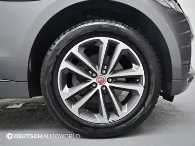 Jaguar F-Pace 2017, 69422 км, за 9778.66 USD