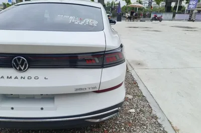 Volkswagen Lamando
