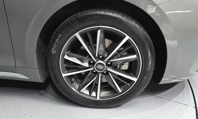 Hyundai Grandeur 2022, 59122 км, за 16091.21 USD