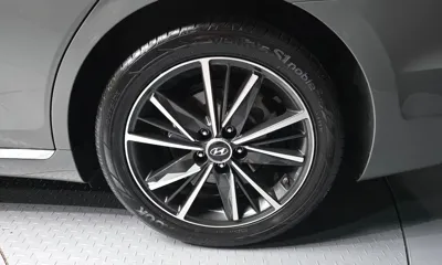 Hyundai Grandeur 2022, 59122 км, за 16091.21 USD - фото 21