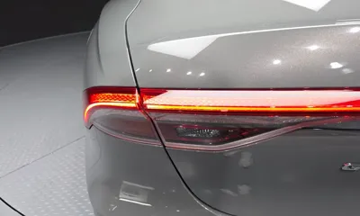 Hyundai Grandeur 2022, 59122 км, за 16091.21 USD - фото 23