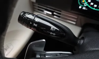 Hyundai Grandeur 2022, 59122 км, за 16091.21 USD - фото 27