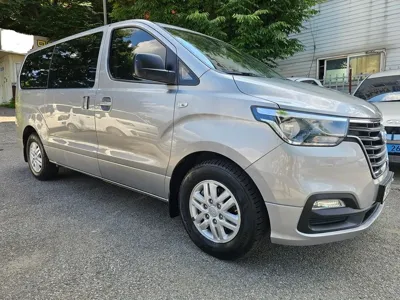Hyundai Starex 2019, 89479 км, за 7807.51 USD