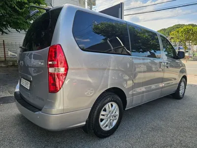 Hyundai Starex 2019, 89479 км, за 7807.51 USD