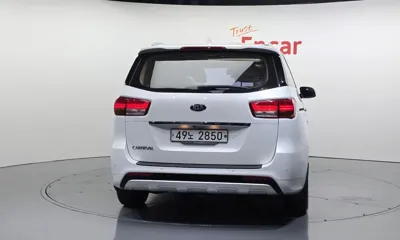 Kia Canival 2015, 138917 км, за 7089.41 USD