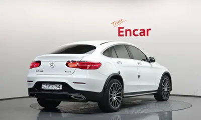 Mercedes-Benz GLC-Class 2019, 92062 км, за 18396.93 USD