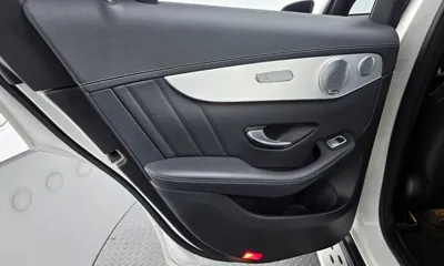 Mercedes-Benz GLC-Class 2019, 92062 км, за 18313.61 USD - фото 25