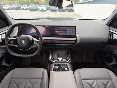 BMW X3 2025, 6700 км, за 33224.64 USD