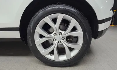 Land Rover Range Rover Evoque 2020, 65150 км, за 16807.83 USD