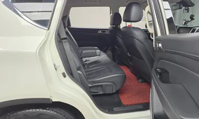 KG_Mobility_Ssangyong Rexton 2018, 106225 км, за 10241.16 USD - фото 12