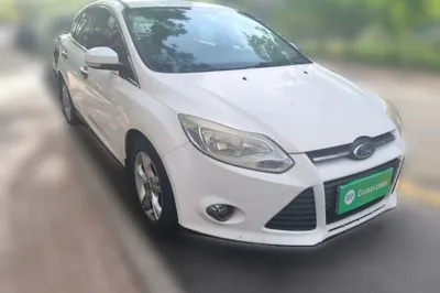 Ford Focus 2012, 128900 км, за 3324 USD
