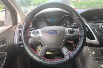 Ford Focus 2012, 128900 км, за 3324 USD - фото 10