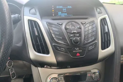 Ford Focus 2012, 128900 км, за 3324 USD - фото 13