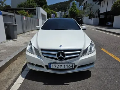 Mercedes-Benz E-Class 2010, 129000 км, за 3282.13 USD