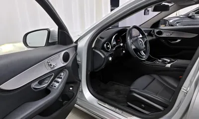 Mercedes-Benz C-Class 2015, 101996 км, за 7700.78 USD - фото 10