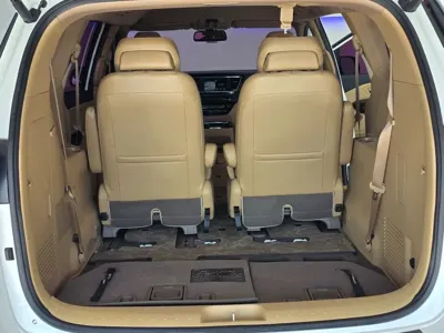 Kia Canival 2017, 115910 км, за 8450.88 USD - фото 7