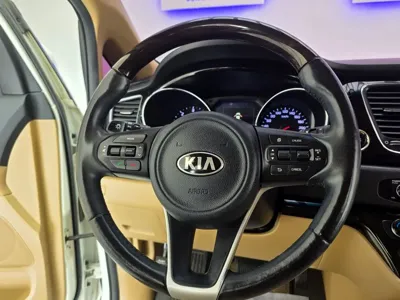 Kia Canival 2017, 115910 км, за 8450.88 USD - фото 8