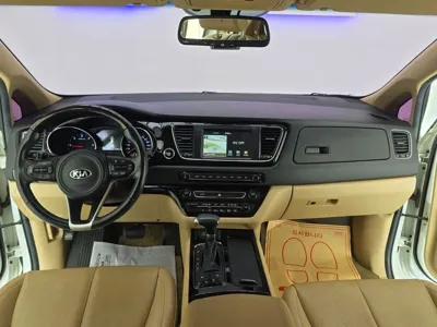Kia Canival 2017, 115910 км, за 8450.88 USD - фото 11