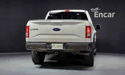 Ford F150 2017, 127076 км, за 23387.63 USD
