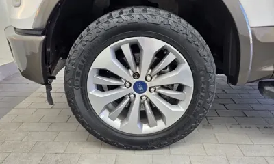 Ford F150 2017, 127076 км, за 23387.63 USD