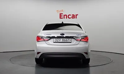 Hyundai Sonata 2013, 141957 км, за 3510.37 USD