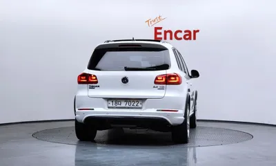 Volkswagen Tiguan 2013, 93411 км, за 9184.01 USD