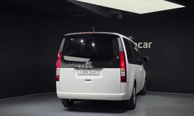 Hyundai Staria 2022, 67414 км, за 16749.86 USD