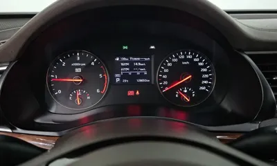 Kia K7 2016, 128650 км, за 7166.13 USD - фото 8