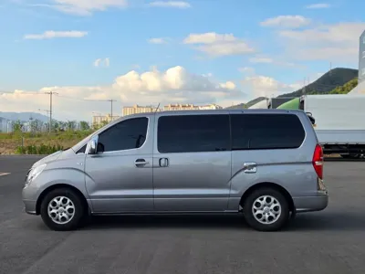 Hyundai Starex 2011, 178024 км, за 2474.44 USD