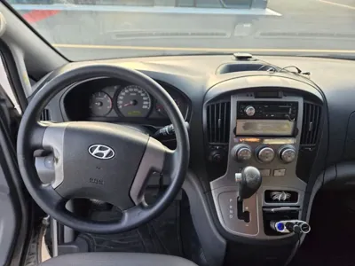 Hyundai Starex 2011, 178024 км, за 2474.44 USD - фото 12