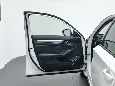 Honda Accord 2019, 100600 км, за 8663.74 USD - фото 8