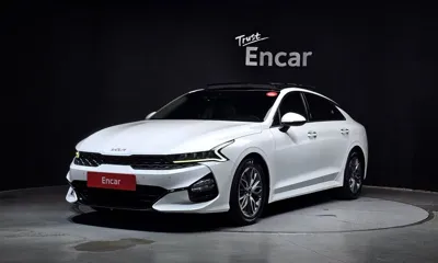 Kia K5 · 2023 год
