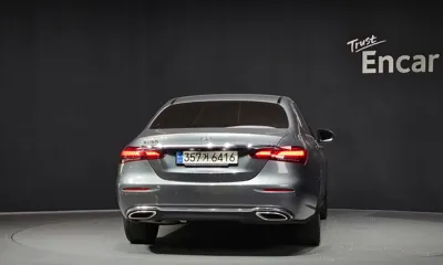 Mercedes-Benz E-Class 2021, 62479 км, за 19557.32 USD