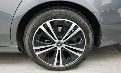 Mercedes-Benz E-Class 2021, 62479 км, за 19557.32 USD