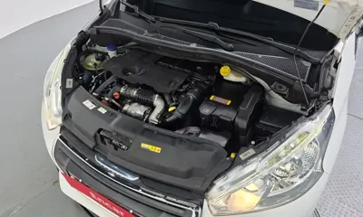 Peugeot 208 2014, 78940 км, за 3317.72 USD - фото 6
