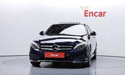 Mercedes-Benz C-Class 2017, 114394 км, за 9839.83 USD