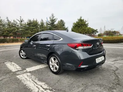 Hyundai Sonata 2019, 240000 км, за 5814.34 USD